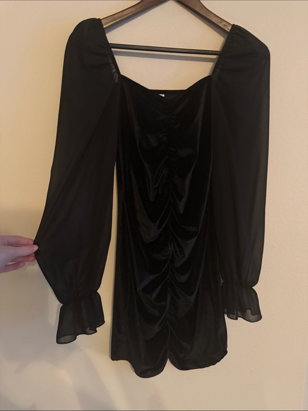 Black Velvet Ruched Long Sleeve Mini Dress
